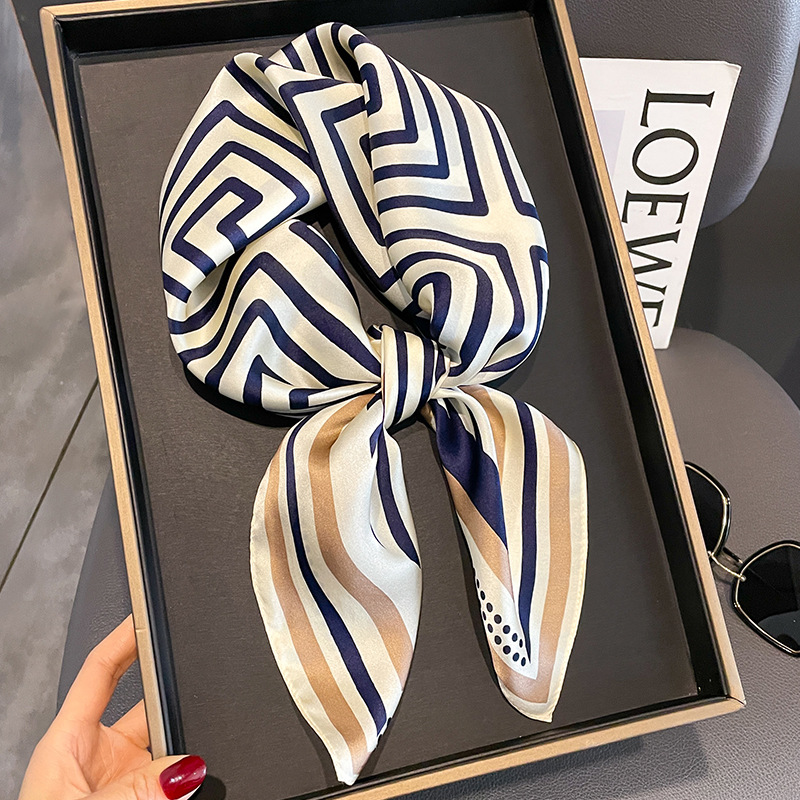 Luxury Brand Neckerchief Sprin - огляд і ціна Face Scarf Mask