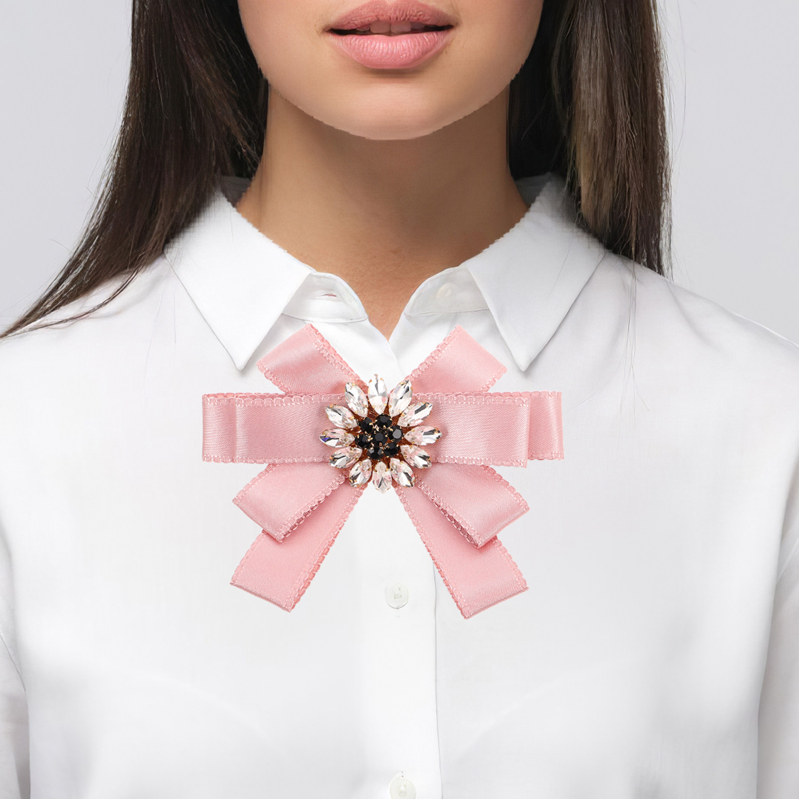 Rhinestone Bowknot Brooch Pre- - огляд і ціна Bow Tie Pre Tied